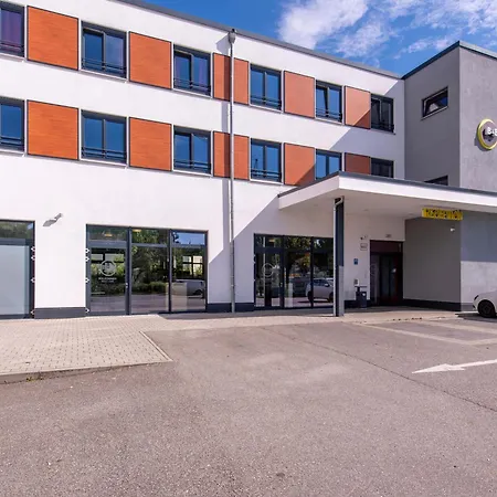 City-ost Hotel 3*