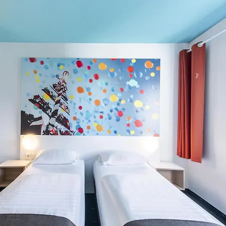 City-ost Hotel